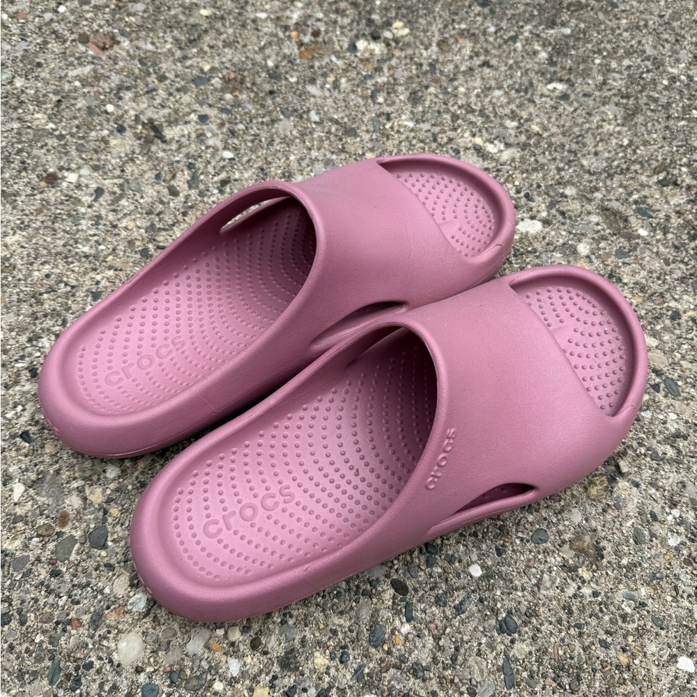 CROCS Mauve Slide Sandals
